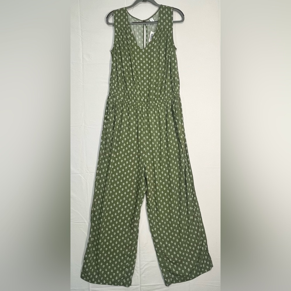 Old Navy 1X Plus jumpsuit NWT Green and white (G)